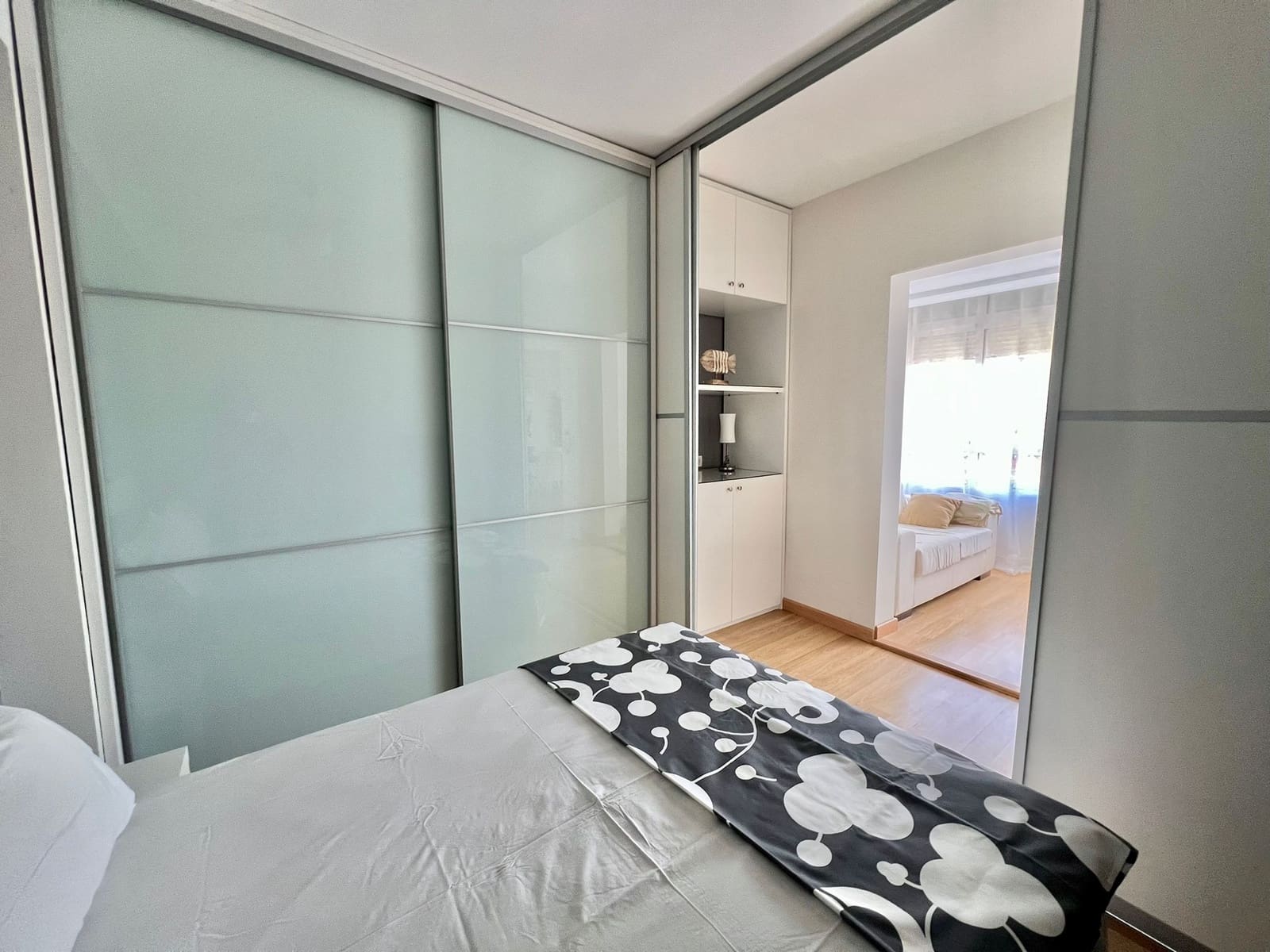 1 soverom Studio til salgs i Denia med garasje - € 115 000 (Ref: 9400117)