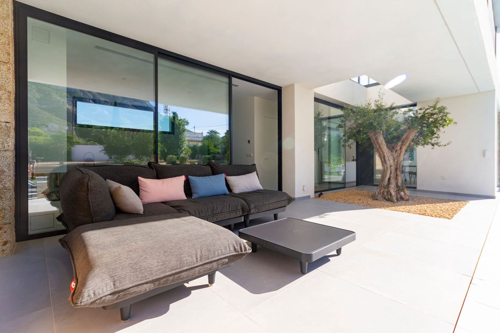 3 chambre Villa/Maison à vendre à Denia avec piscine garage - 1 295 000 € (Ref: 9400121)