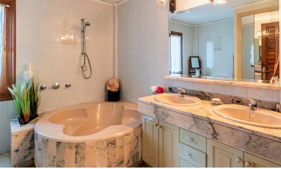 2 quarto Penthouse para venda em Denia com piscina garagem - 477 000 € (Ref: 9400123)