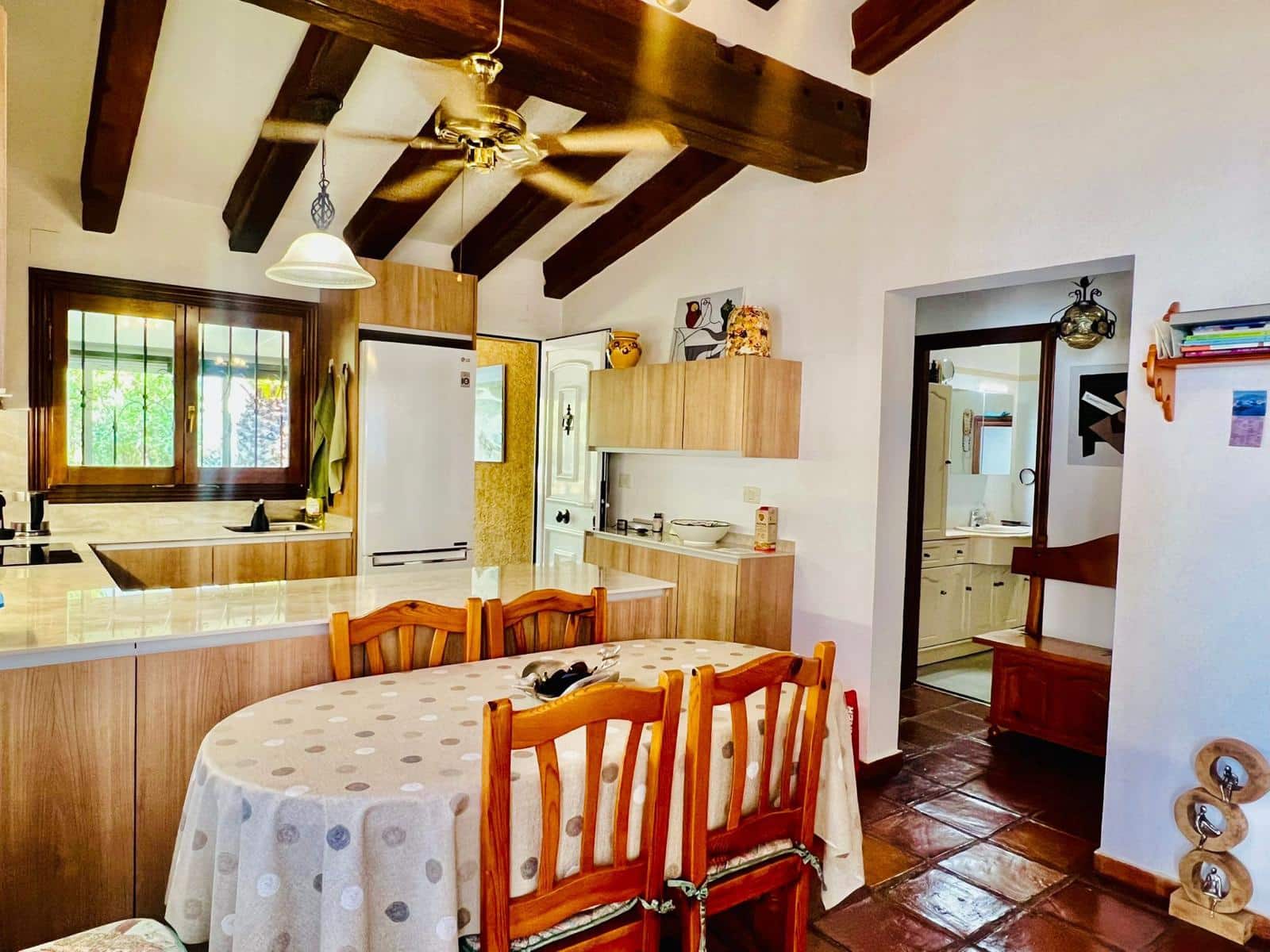 Chalet de 2 habitaciones en Dénia en venta - 346.000 € (Ref: 9402565)