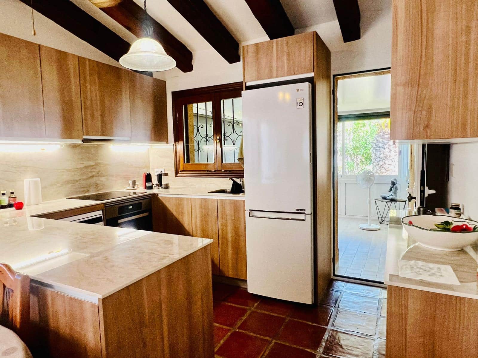 Chalet de 2 habitaciones en Dénia en venta - 346.000 € (Ref: 9402565)