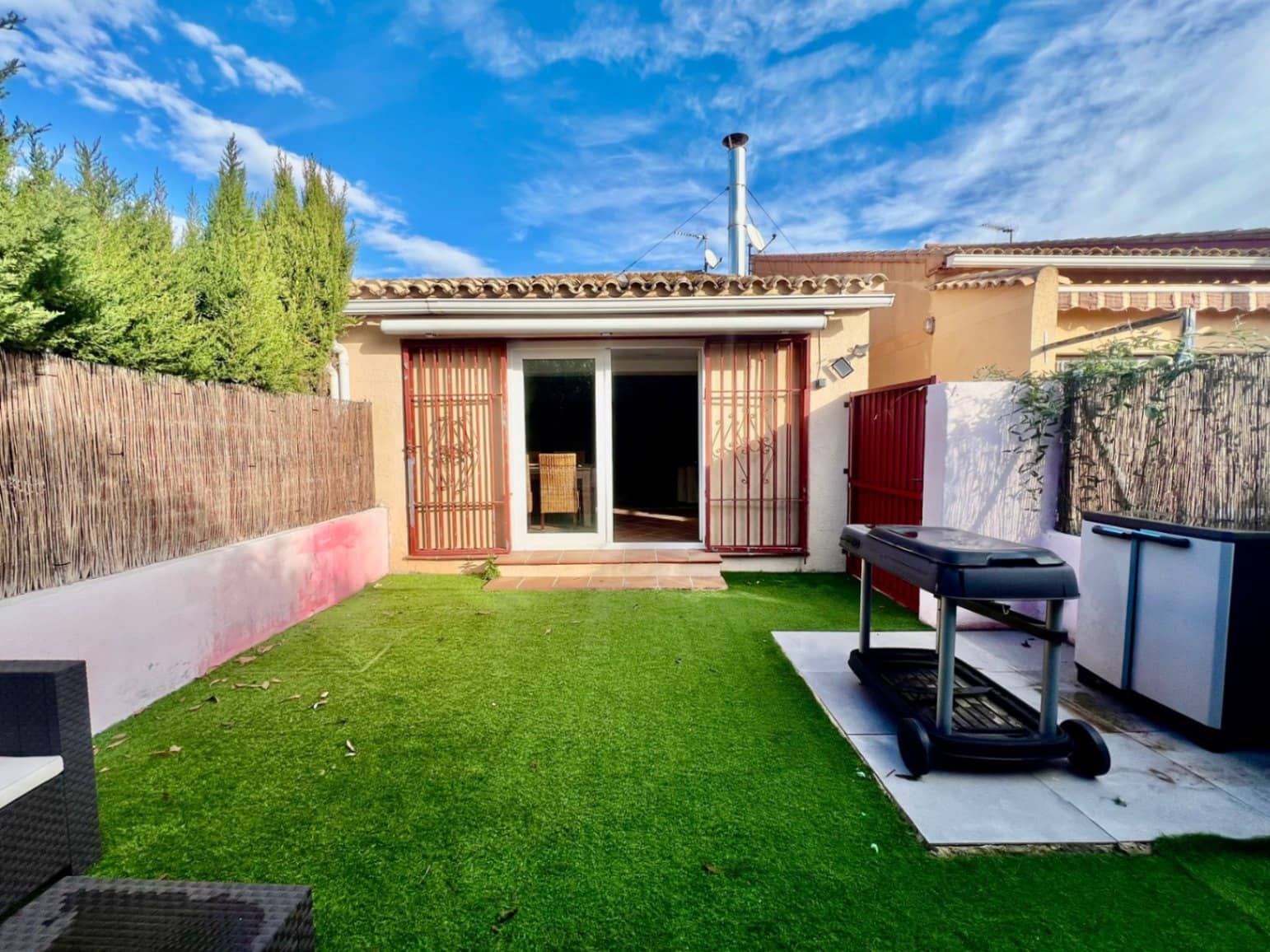 2 soveværelse Rækkehus til salg i Denia med garage - € 245.000 (Ref: 9431945)