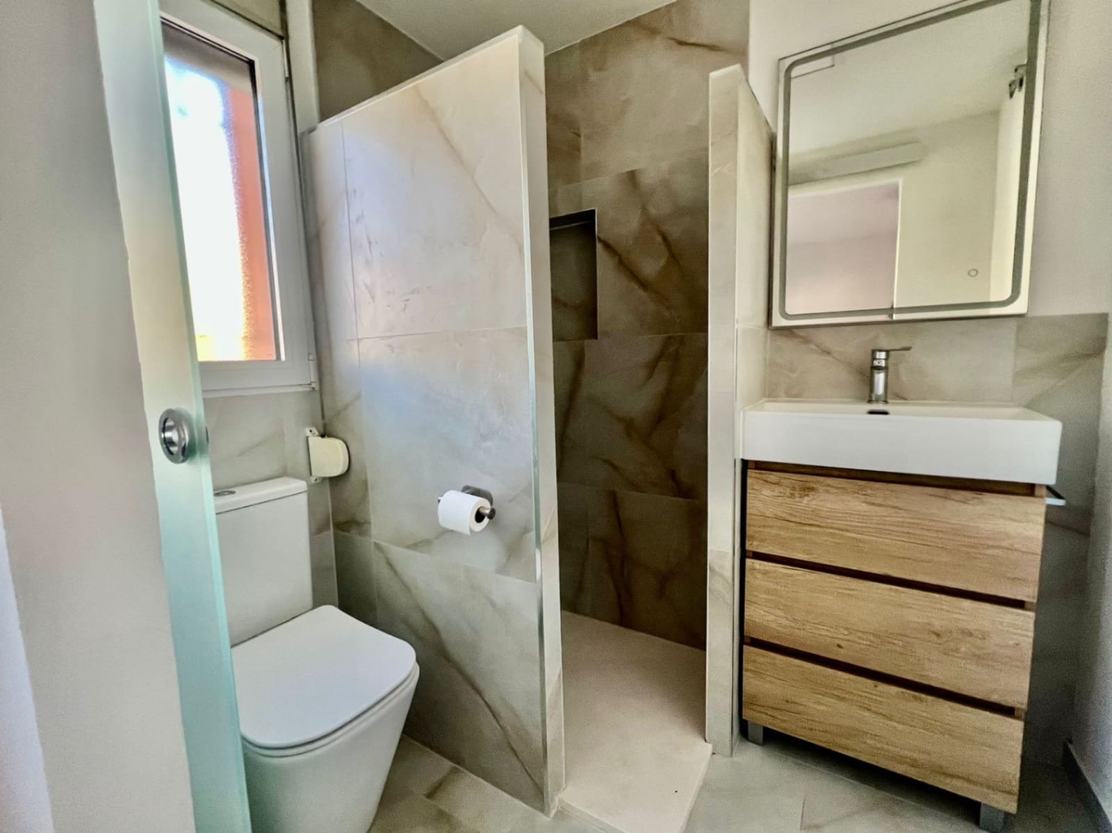 2 soveværelse Rækkehus til salg i Denia med garage - € 245.000 (Ref: 9431945)