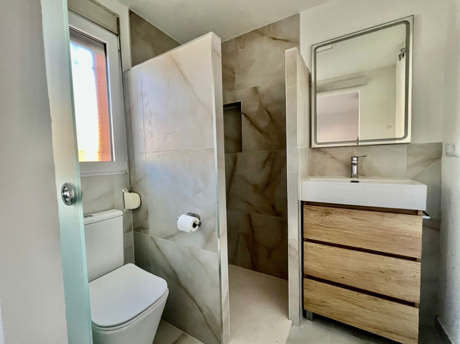 2 soveværelse Rækkehus til salg i Denia med garage - € 245.000 (Ref: 9431945)