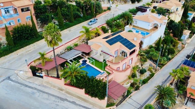 5 sypialnia Willa na sprzedaż w Sanet i Negrals z garażem - 595 000 € (Ref: 9431946)