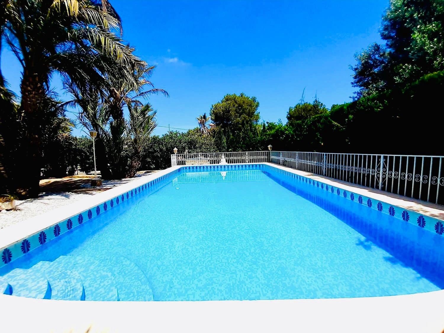 Chalet de 3 habitaciones en Dénia en venta con piscina - 399.000 € (Ref: 9438946)