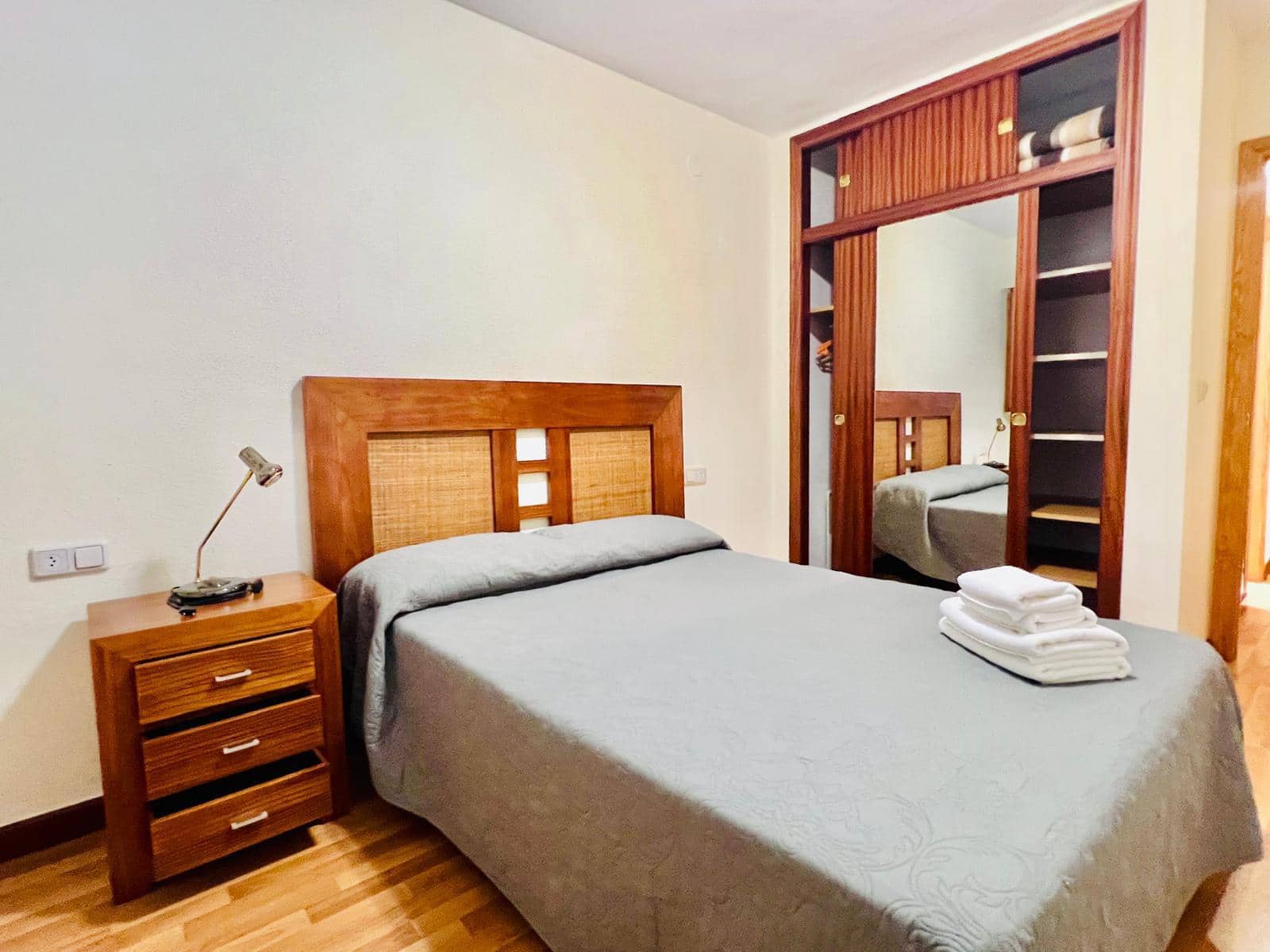 2 slaapkamer Appartement te huur in Pego - € 750 (Ref: 9453532)