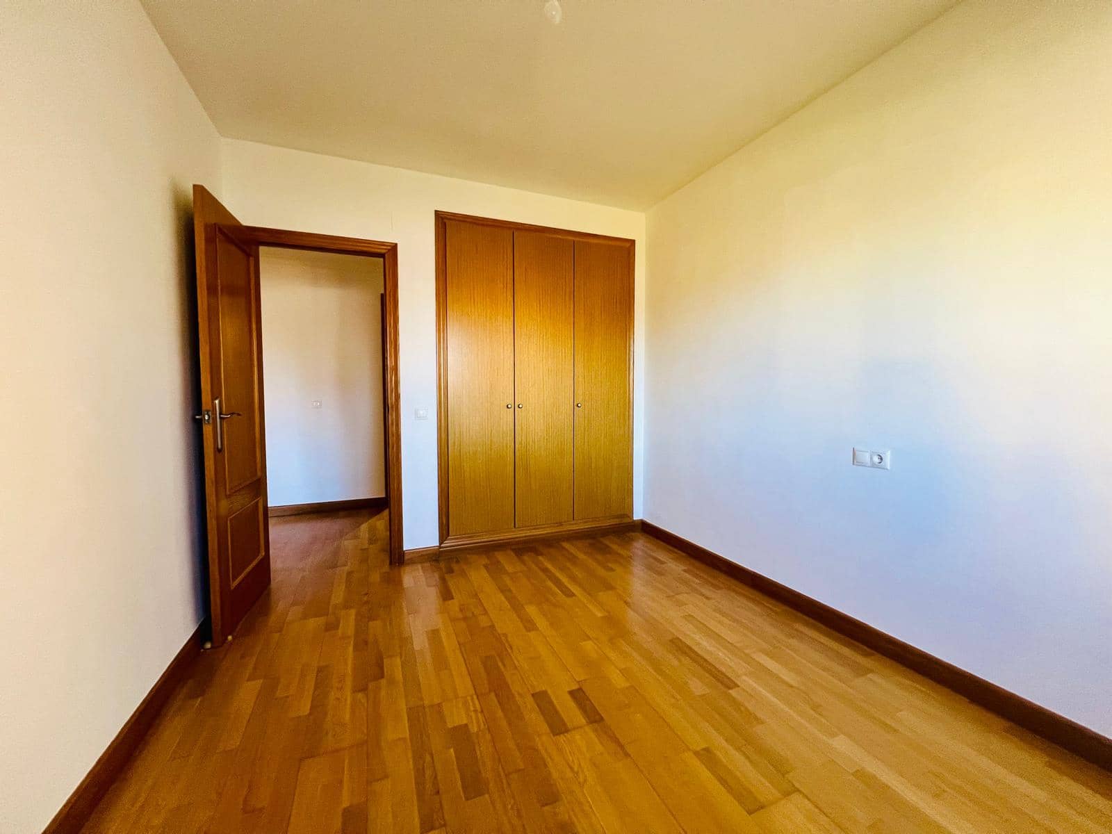 3 bedroom Flat for sale in Denia - € 265,000 (Ref: 9465924)