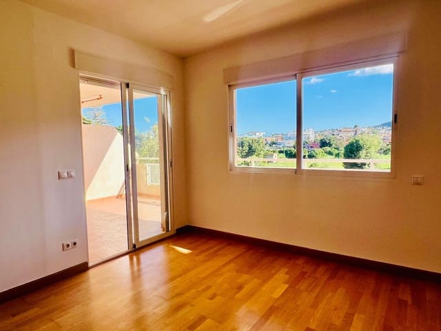 3 Zimmer Wohnung zu verkaufen in Centro Urbano, Dénia - 265.000 € (Ref: 9465924)