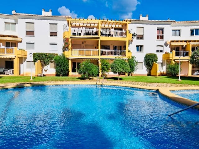 2 soveværelse Lejlighed til salg i Dénia med swimmingpool garage - € 240.000 (Ref: 9490875)