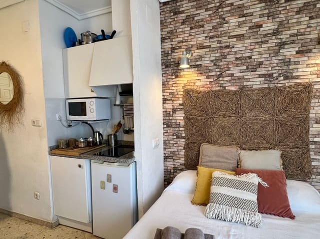Studio te koop in Dénia met zwembad garage - € 115.000 (Ref: 9523345)