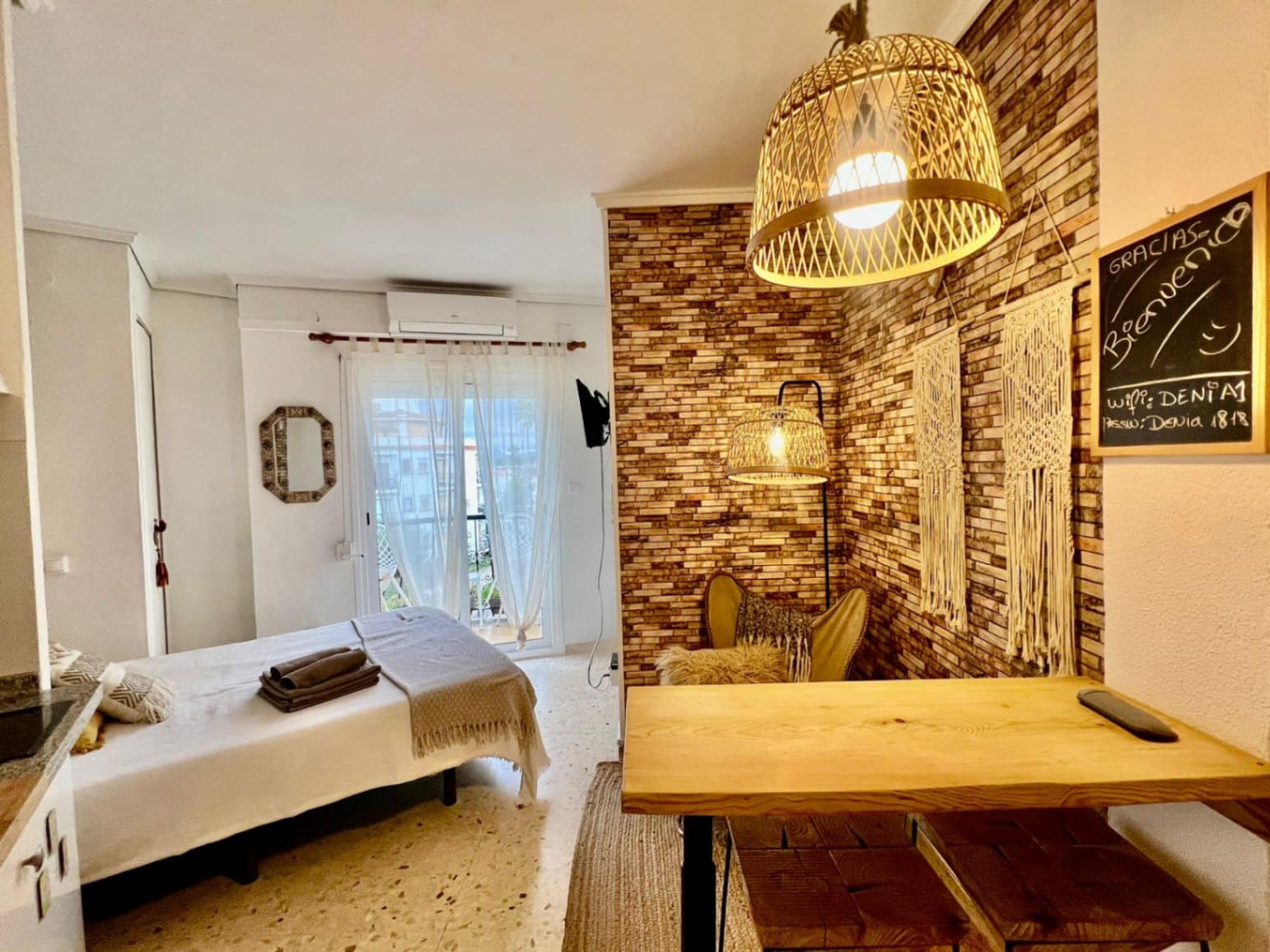 Studio te koop in Denia met zwembad garage - € 115.000 (Ref: 9523345)