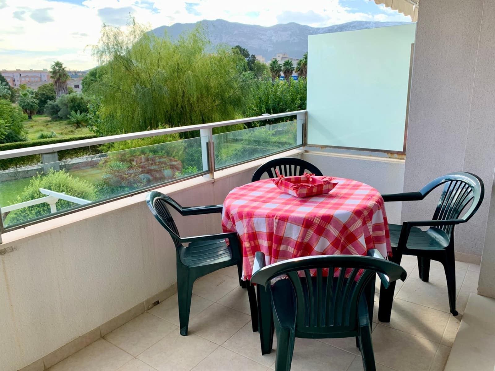 2 sovrum Lägenhet till salu i Denia med pool garage - 329 000 € (Ref: 9598095)