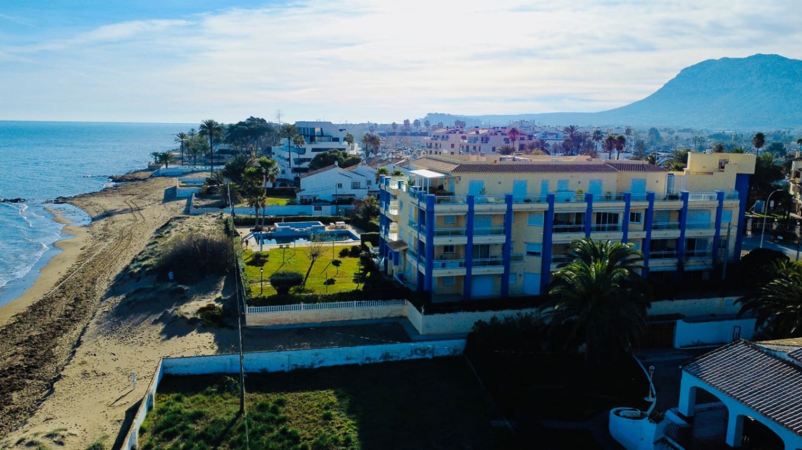 2 sovrum Lägenhet till salu i Denia med pool garage - 369 000 € (Ref: 9609943)