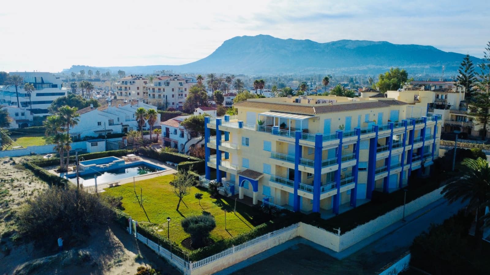 2 sovrum Lägenhet till salu i Denia med pool garage - 369 000 € (Ref: 9609943)