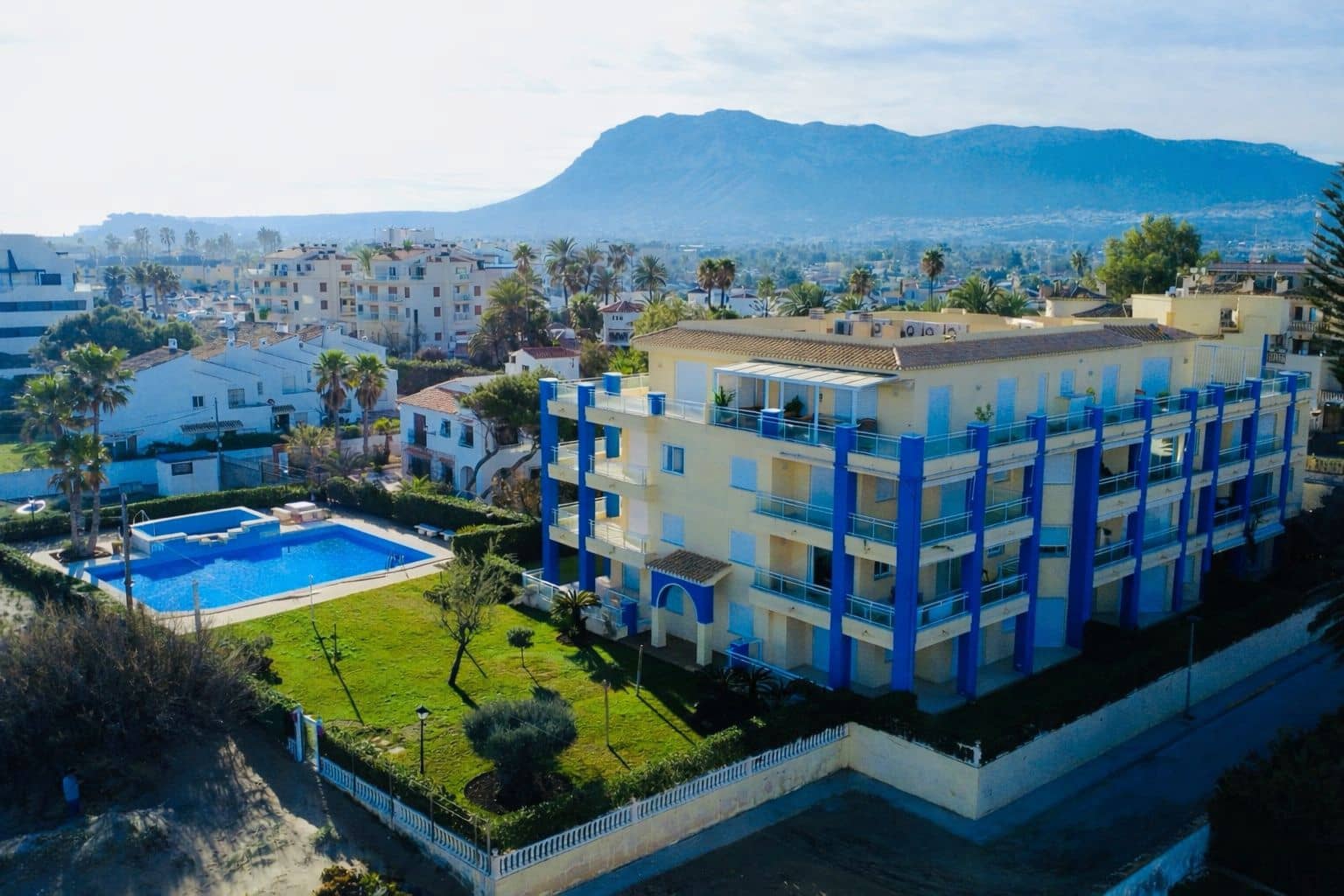 2 bedroom Apartment for sale in Denia with pool garage - € 369,000 (Ref: 9609943)