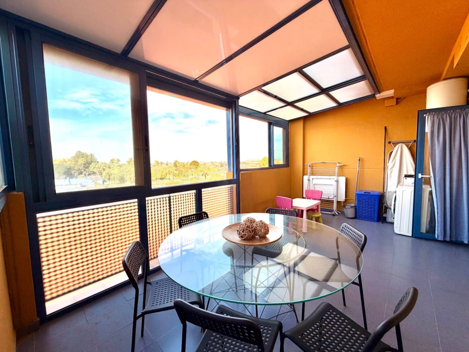 4 bedroom Apartment for sale in Denia with pool garage - € 460,000 (Ref: 9634934)