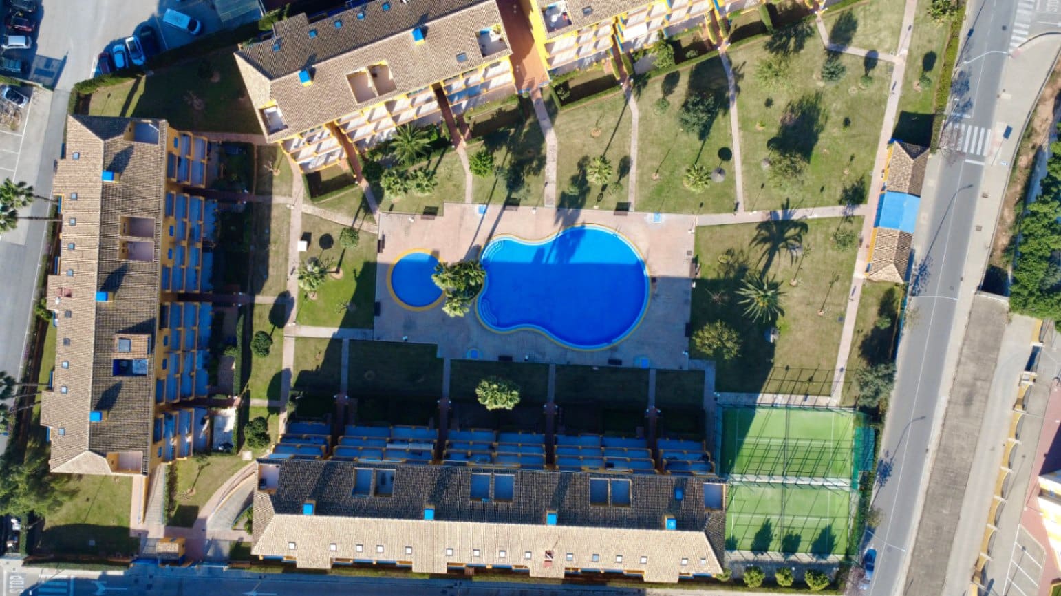 4 bedroom Apartment for sale in Denia with pool garage - € 460,000 (Ref: 9634934)