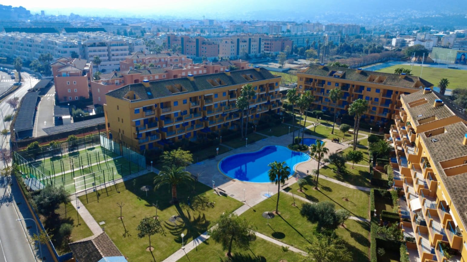 4 bedroom Apartment for sale in Denia with pool garage - € 460,000 (Ref: 9634934)