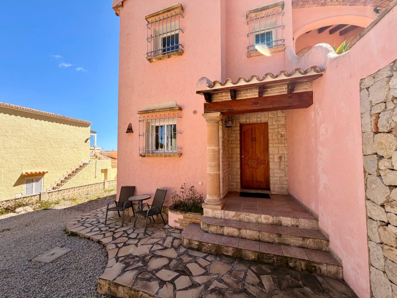 3 bedroom Villa for sale in Calpe / Calp with pool garage - € 575,000 (Ref: 9743998)