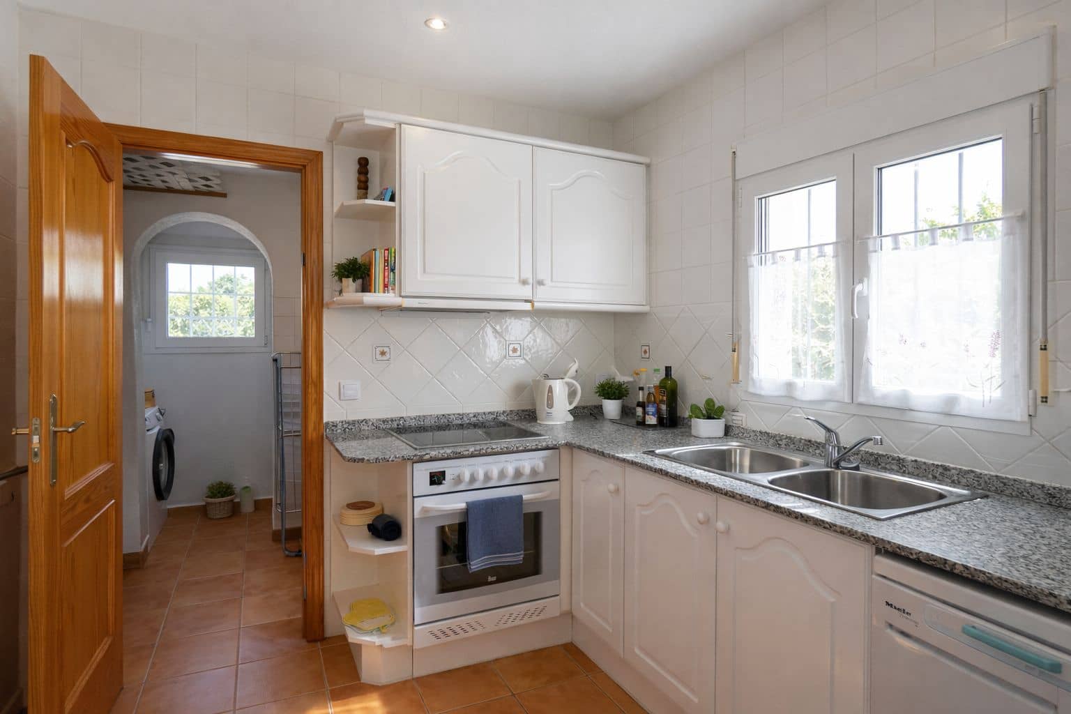 3 sypialnia Willa na sprzedaż w Els Poblets z basenem garażem - 420 000 € (Ref: 9745211)