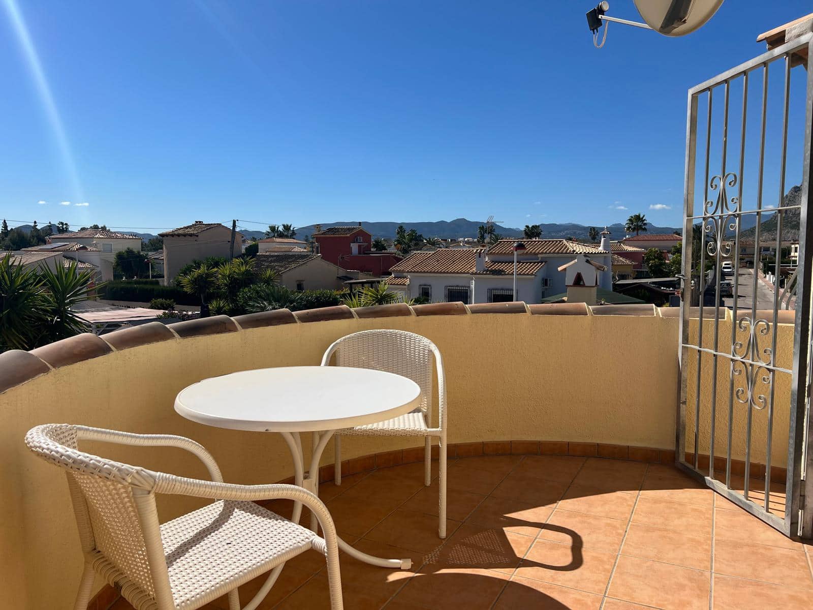 3 sypialnia Willa na sprzedaż w Els Poblets z basenem garażem - 420 000 € (Ref: 9745211)