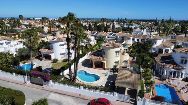 3 soveværelse Villa til salg i Els Poblets med swimmingpool garage - € 420.000 (Ref: 9745211)