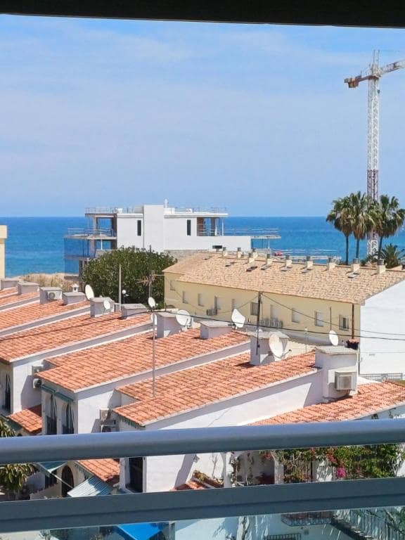 2 Zimmer Apartment zu verkaufen in Denia mit Pool Garage - 250.000 € (Ref: 9827508)