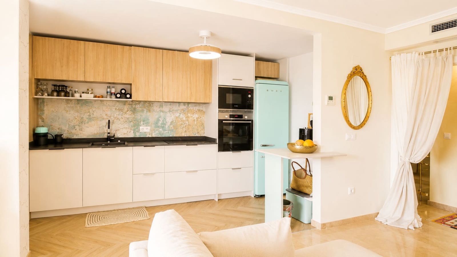Piso de 3 habitaciones en Dénia en venta con garaje - 360.000 € (Ref: 9838557)
