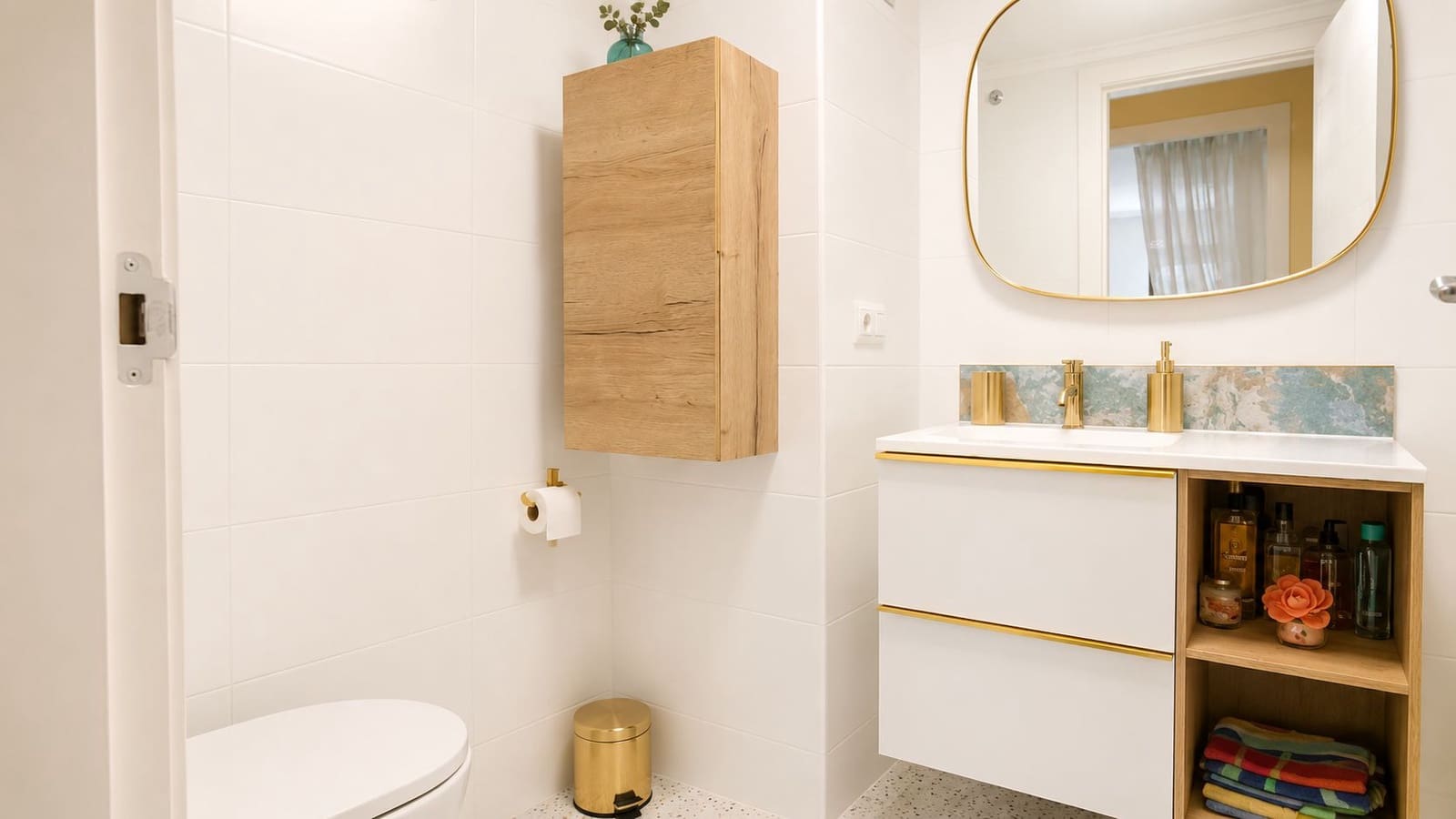 Piso de 3 habitaciones en Dénia en venta con garaje - 360.000 € (Ref: 9838557)
