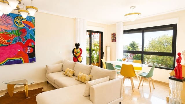 Piso de 3 habitaciones en Centro Urbano, Dénia en venta con garaje - 360.000 € (Ref: 9838557)