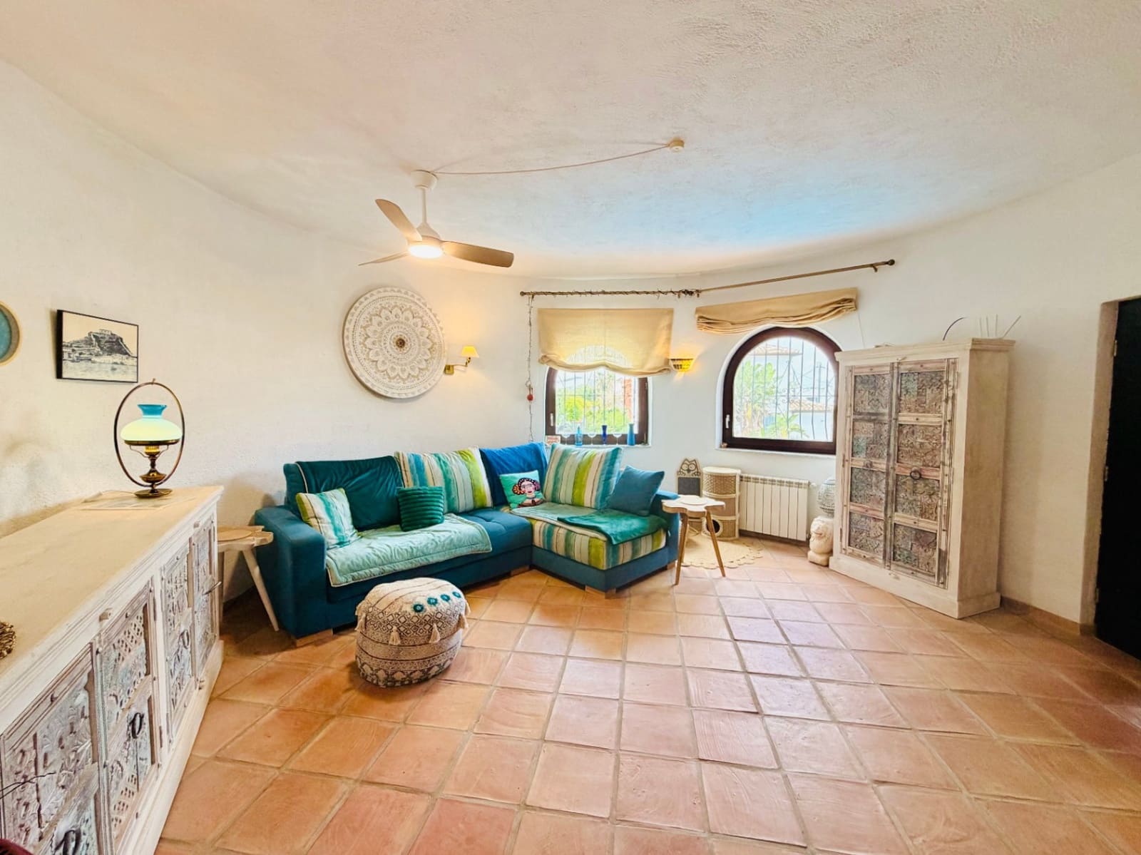 3 bedroom Villa for sale in Denia with pool garage - € 620,000 (Ref: 9883843)