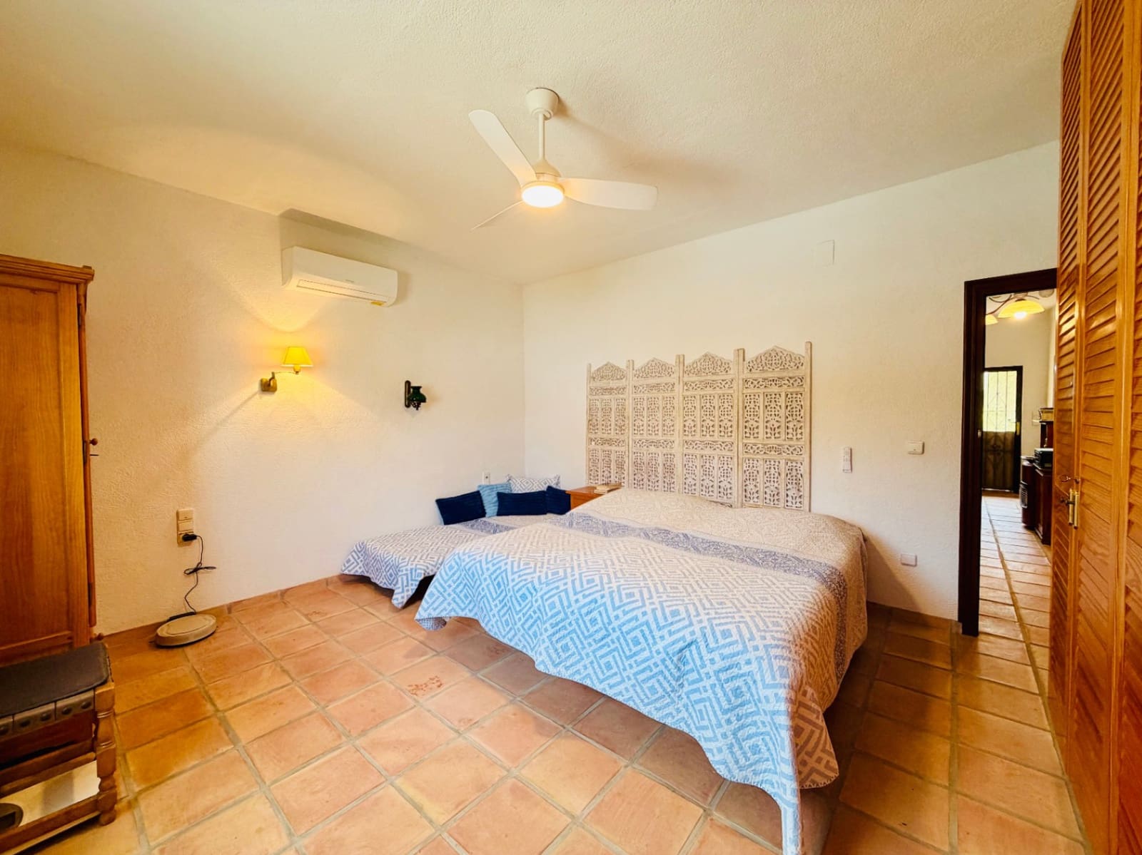 3 bedroom Villa for sale in Denia with pool garage - € 620,000 (Ref: 9883843)