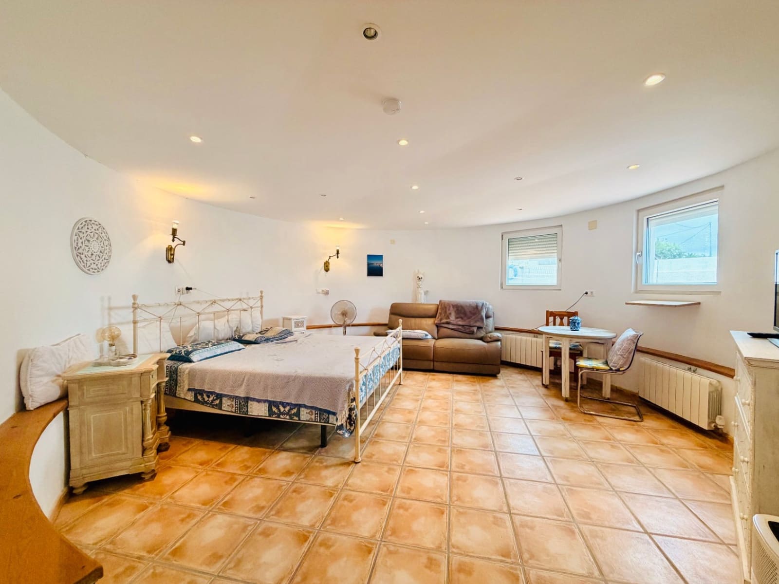 3 bedroom Villa for sale in Denia with pool garage - € 620,000 (Ref: 9883843)