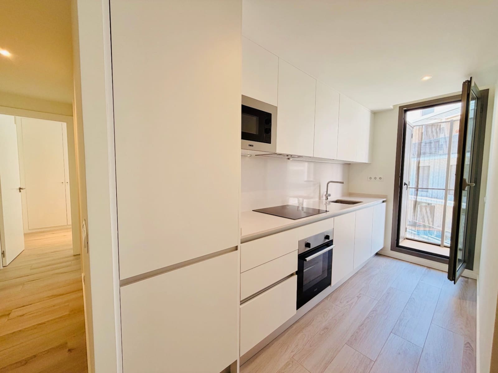 2 makuuhuone Asunto myytävänä paikassa Denia mukana uima-altaan 
autotalli - 377 000 € (Ref: 9930005)
