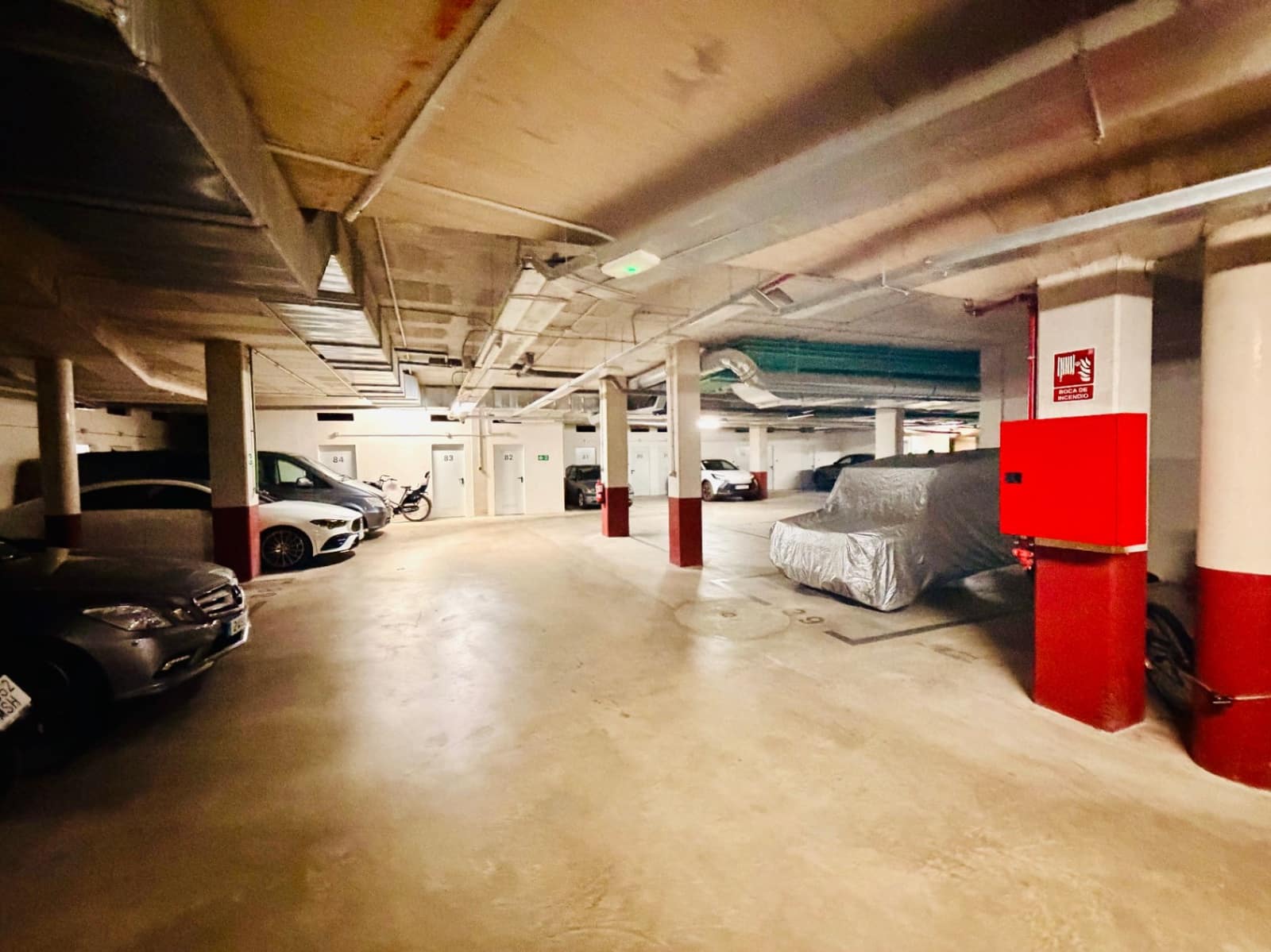 2 makuuhuone Asunto myytävänä paikassa Denia mukana uima-altaan 
autotalli - 377 000 € (Ref: 9930005)