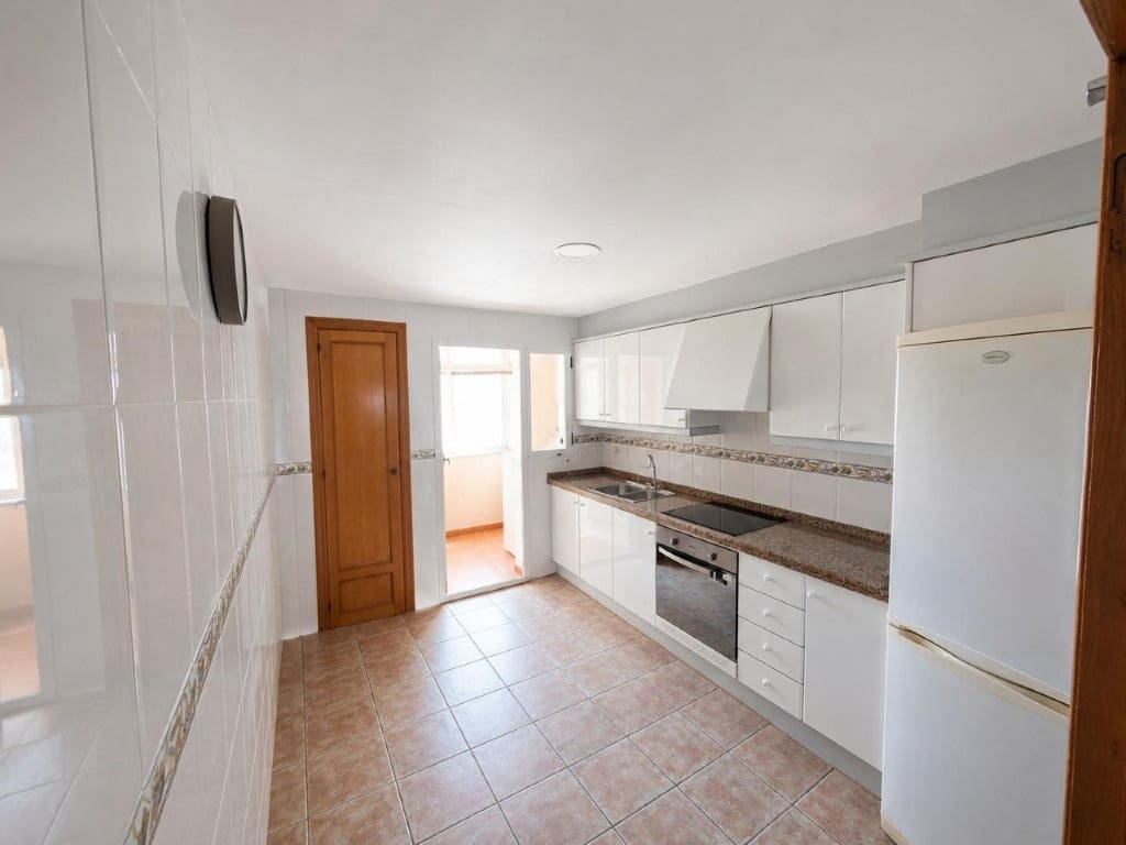 3 soveværelse Lejlighed til salg i Denia med garage - € 379.000 (Ref: 9946016)