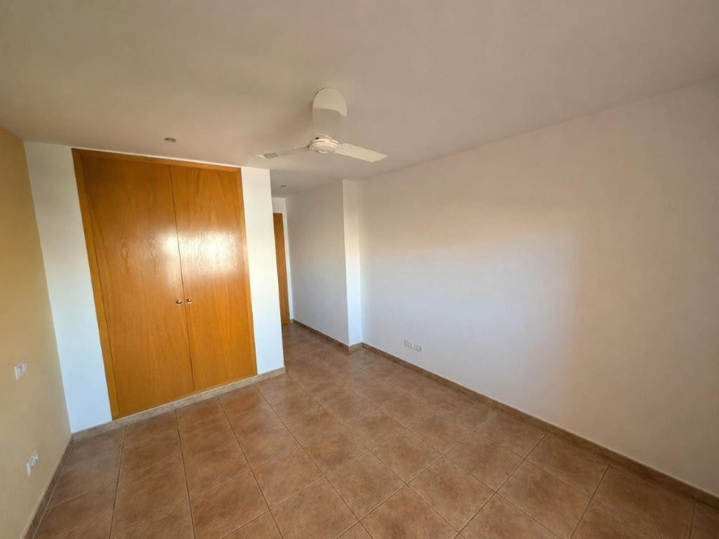 3 soveværelse Lejlighed til salg i Denia med garage - € 379.000 (Ref: 9946016)