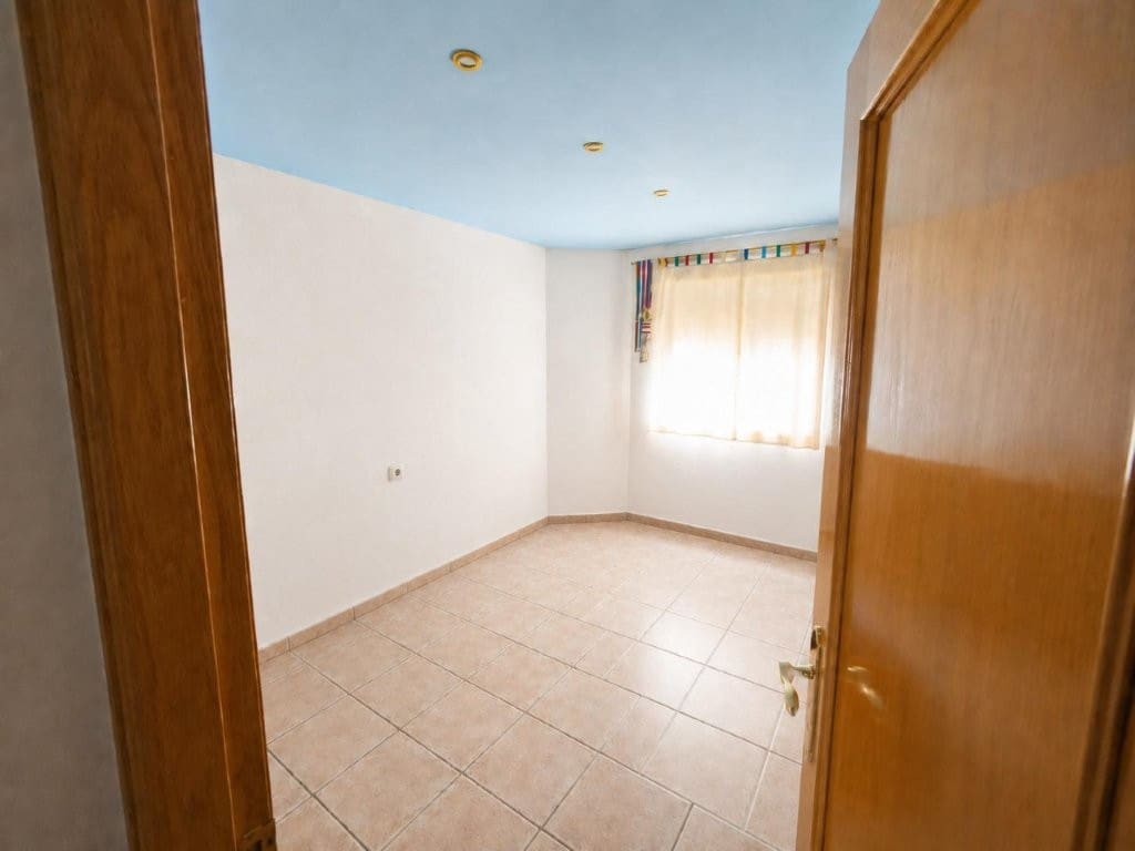 3 soveværelse Lejlighed til salg i Denia med garage - € 379.000 (Ref: 9946016)