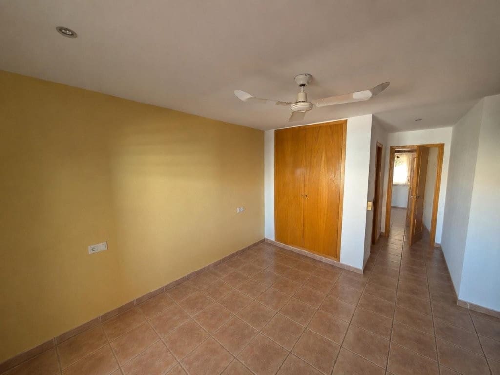 3 soveværelse Lejlighed til salg i Denia med garage - € 379.000 (Ref: 9946016)