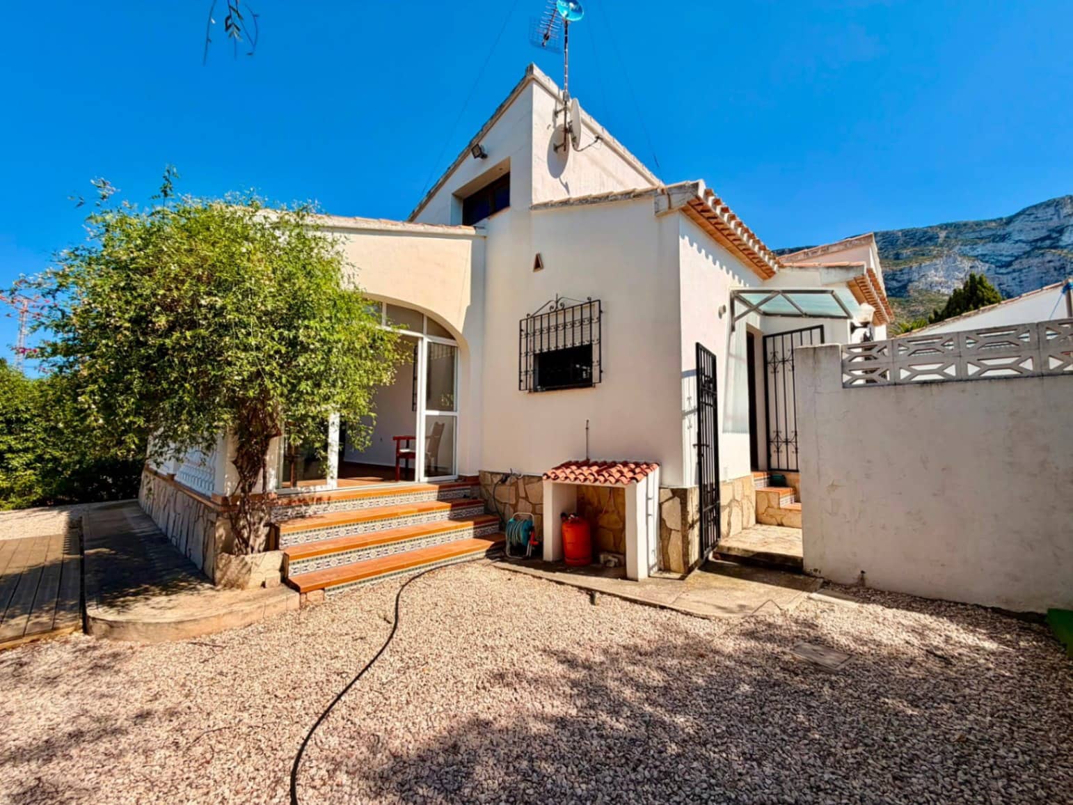 3 camera da letto Villa in vendita in Denia - 450.000 € (Rif: 9946017)