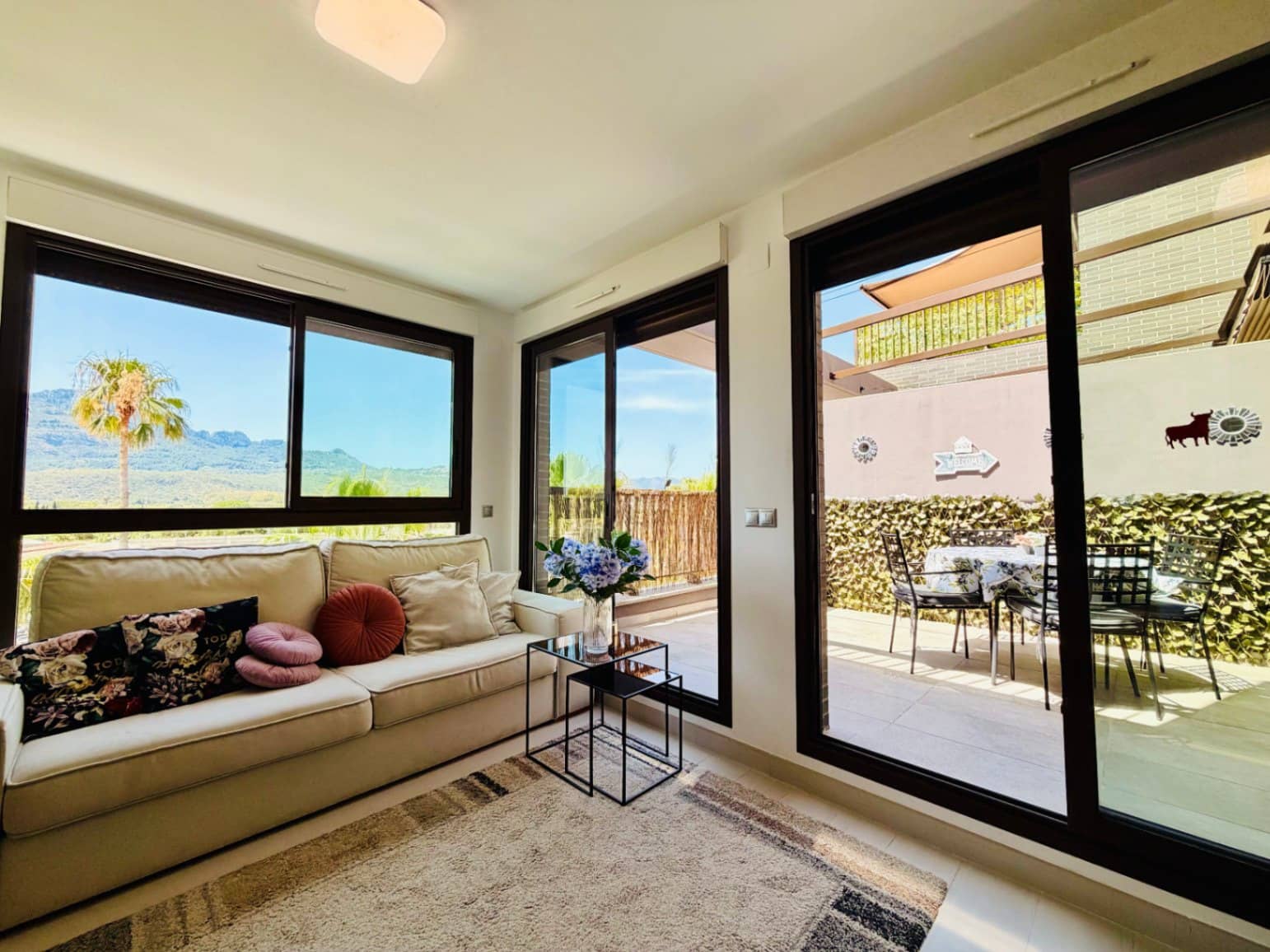 2 soverom Leilighet til salgs i Denia med svømmebasseng garasje - € 349 000 (Ref: 9950804)