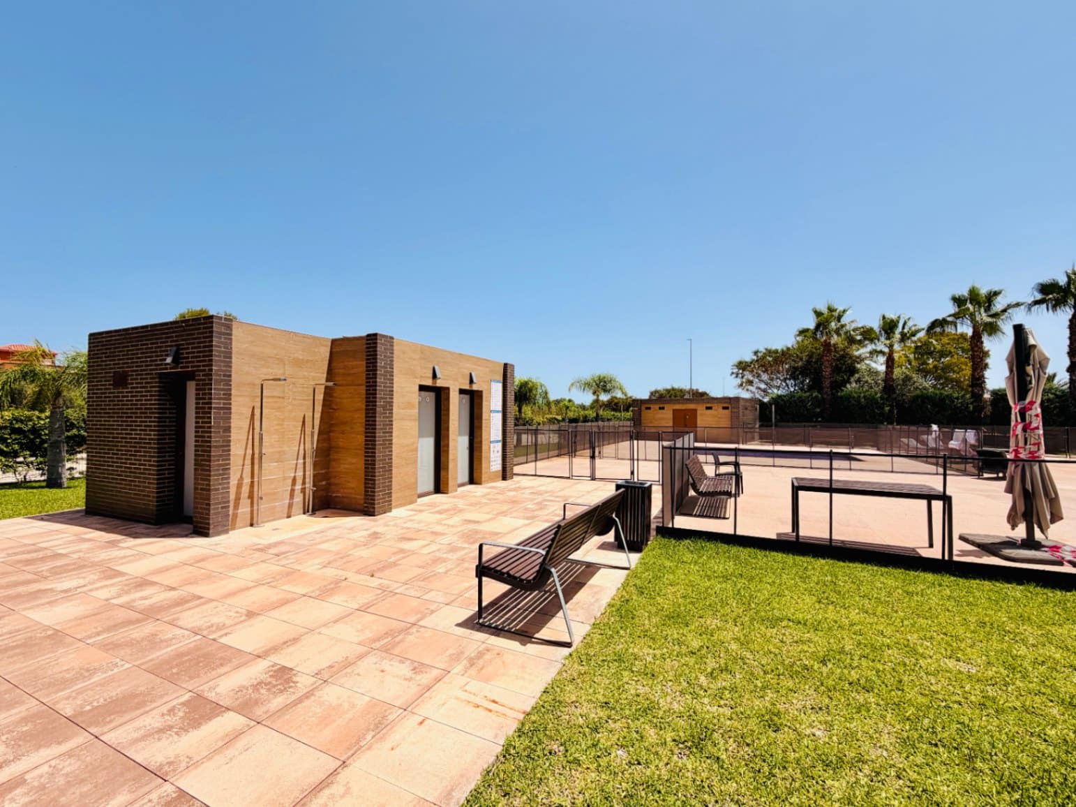2 soverom Leilighet til salgs i Denia med svømmebasseng garasje - € 349 000 (Ref: 9950804)