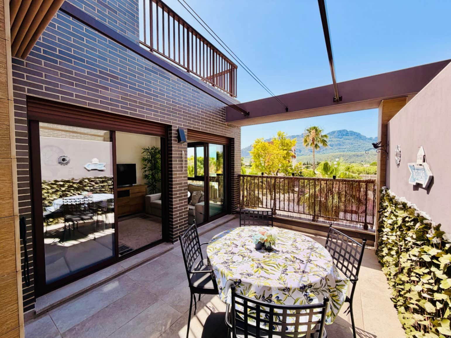 2 soverom Leilighet til salgs i Denia med svømmebasseng garasje - € 349 000 (Ref: 9950804)