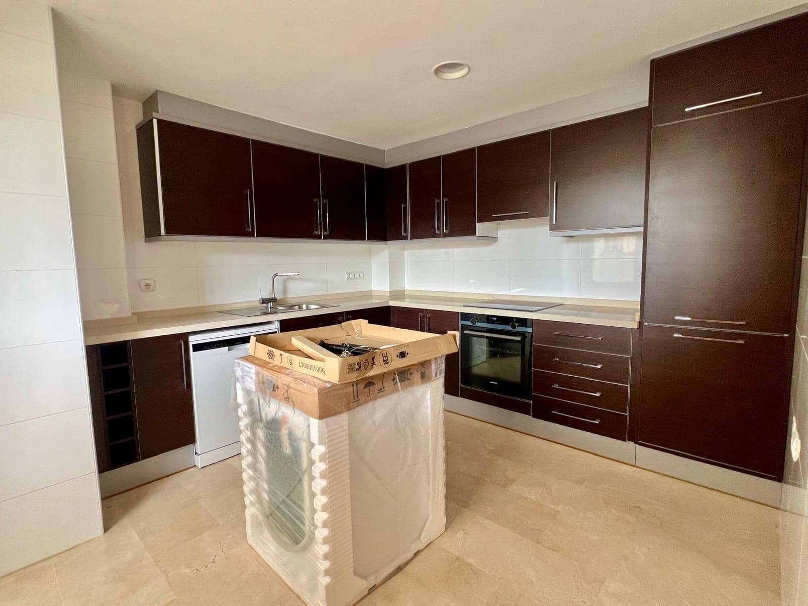 2 bedroom Flat for sale in Pego with pool garage - € 245,000 (Ref: 9958267)