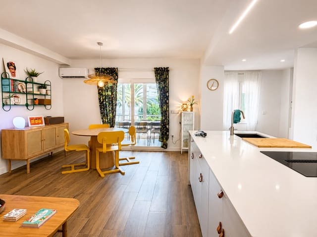 3 bedroom Apartment for sale in Dénia with pool garage - € 465,000 (Ref: 9964301)