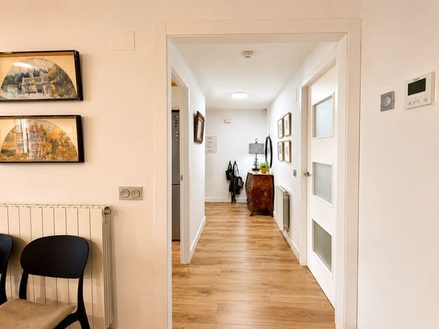 3 soverom Leilighet til salgs i Centro Urbano, Dénia med svømmebasseng garasje - € 465 000 (Ref: 9977719)
