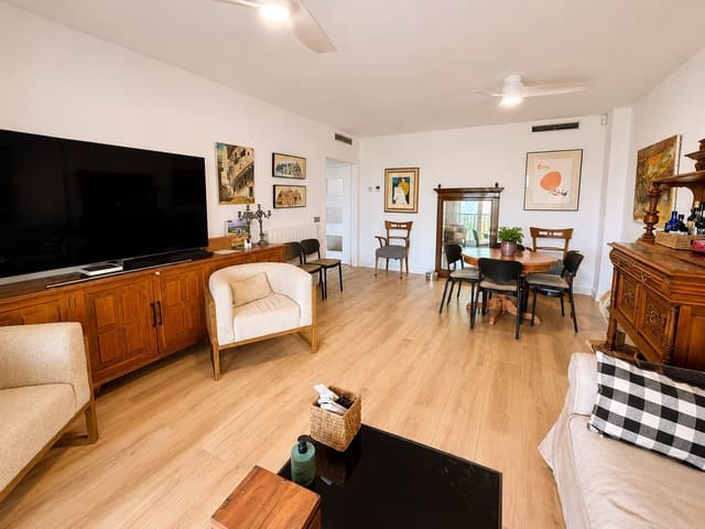 3 soverom Leilighet til salgs i Centro Urbano, Dénia med svømmebasseng garasje - € 465 000 (Ref: 9977719)