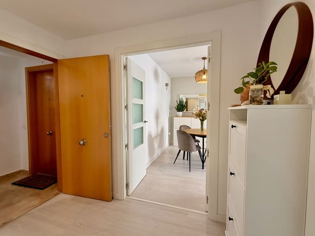 3 soverom Leilighet til salgs i Centro Urbano, Dénia med svømmebasseng garasje - € 367 000 (Ref: 9983225)