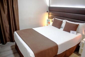 31 soveværelse Hotel til salg i Barcelona by med swimmingpool - € 5.500.000 (Ref: 7843959)